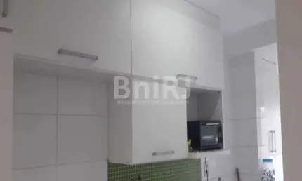 Condomínio moradas do itanhangá excelente apt com 02 quartos e 50m2