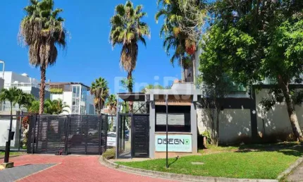 Casa em condomínio fechado com 6 quartos para alugar na Avenida Luiz Aranha, 66, Barra da Tijuca, Rio de Janeiro
