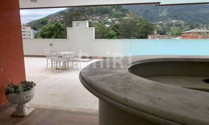CHARMOSO APARTAMENTO NO ALTO 2 quartos (1 suíte) 2 Vagas