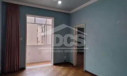 TIJUCA - Maria Amália - Apartamento de 3 quartos próximo à Rua Uruguai