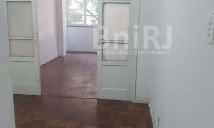 Kitnet / Stúdio para alugar na Avenida Nossa Senhora de Fátima, 50, Centro, Rio de Janeiro