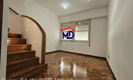 2 quartos duplex, espetaculoar estado de conservação, prédio muito charmoso, ao lado da Estação Metrô Botafogo