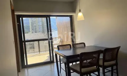 Excelente Localização e Oportunidade! Silencioso. Próximo de cinemas cafés e restaurantes mais badalados do Leblon.