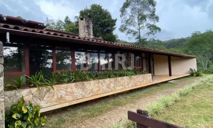 Propriedade de alto padrão no Alto das Braunes - Oportunidade única em Nova Friburgo!