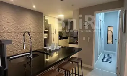 Excelente localização e Silencioso ! Raridade! Reformado entrar e morar!