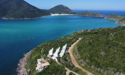 Casa em Condomínio para Venda em Arraial do Cabo, Pontal do Atalaia, 2 dormitórios, 1 suíte, 1 banheiro, 1 vaga