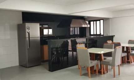 Apartamento Luxuoso com Vista Deslumbrante e Lazer Completo no Canto do Forte!