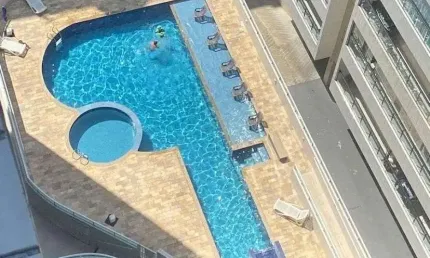 Apartamento para locação ocian pertinho da praia e comércios.