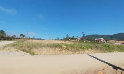 Terreno totalmente Limpo aterrado em área rural Próprio para uma área  de galpões