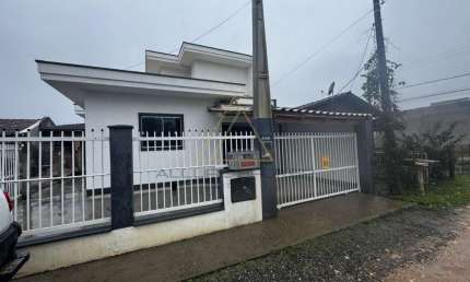 Casa com 3 quartos para alugar no Itajubá, Barra Velha , 90 m2 por R$ 2.800