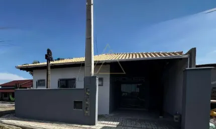 Casa com 2 quartos à venda no itacolomi, balneário piçarras  por r$ 345.000