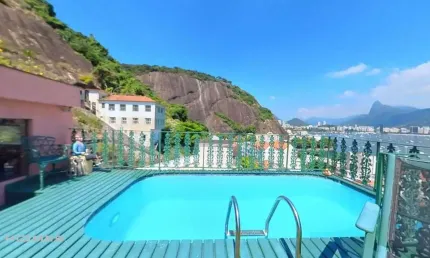 Cobertura a venda na Urca 5 quartos (2 suites) Av. São Sebastião