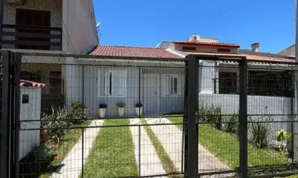 Casa com 2 quartos à venda na Rua Marcelo Küfner, 16, Hípica, Porto Alegre
