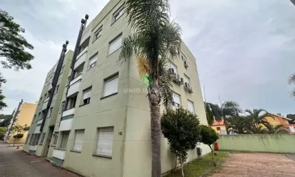APARTAMENTO DE 3 DORMITÓRIOS.  Além dos amplos dormitórios, o apartamento é semimobiliado e conta com:  - Móveis sob-medida; - Piso porcelanato;  - Ch