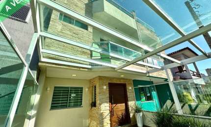 Imperdível oportunidade: Casa à venda na Hípica, Porto Alegre-RS, com 3 quartos, 1 suíte, 3 salas e 179m²