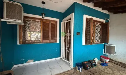 Casa com 2 quartos à venda na rua antônia zardin perondi, 32, hípica, porto alegre, 57 m2 por r$ 350.000