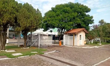 Casa em Condomínio à Venda na Hípica, Porto Alegre-RS: 2 Quartos, 1 Sala, 1 Banheiro, 1 Vaga de Garagem, 78m².