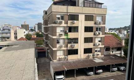 Apartamento no Bairro Tristeza. 2 Quartos, mobílias fixa, vaga própria.