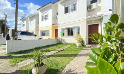 Imperdível oportunidade: Casa em condomínio na Hípica, Porto Alegre-RS, com 3 quartos, 1 suíte, 3 salas, 2 vagas e 100m².