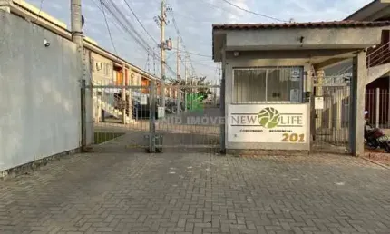 Casa em Condomínio à Venda na Restinga, Porto Alegre-RS: 2 Quartos, 1 Sala, 1 Banheiro - 45,00m² de Área.