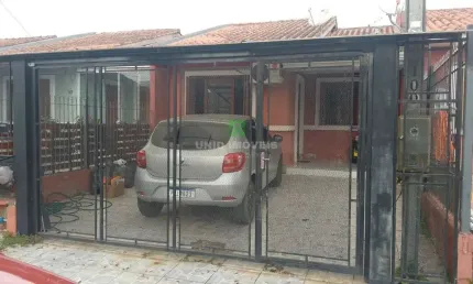 Casa com 3 quartos à venda na Rua Adair Martinelli, 100, Hípica, Porto Alegre