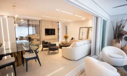 Apartamento à venda no Edifício Residencial Solarium, Zona 01.