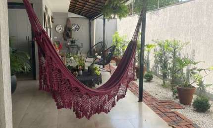 Casa com 3 quartos à venda na Rua Estácio de Sá, Zona 02, Maringá