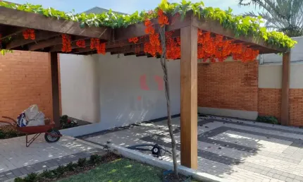 Casa com 3 quartos à venda na Rua Vaz Caminha, Zona 02, Maringá