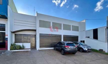 Barracão / Galpão / Depósito com 4 salas para alugar na Avenida Morangueira, Jardim Licce, Maringá