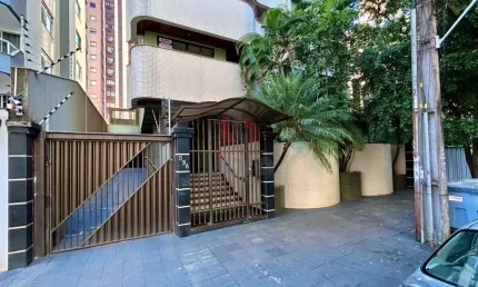 Apartamento para alugar no Edifício Pamplona no bairro Zona 07