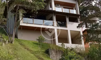 Refúgio na serra com conforto de sobra! codigo: 118924