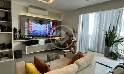 Cobertura duplex 3 quartos, 2 vagas livres, lazer, 100m da Praia de Itaparica codigo: 31445