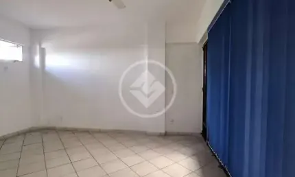 Vendo sala  no Center Glória Shopping . codigo: 127811