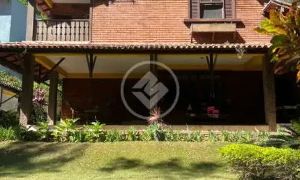 Vendo / alugo casa na praia da costa, ótima localização ideal comércio! codigo: 96599