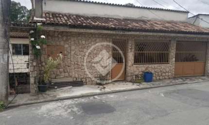 Casa com 4 quartos à venda no Parque Residencial Laranjeiras, Serra 