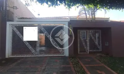 Venda de uma bela e espaçosa casa no carandá codigo: 95674