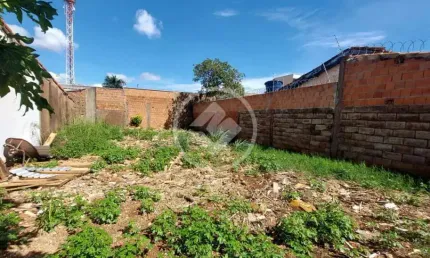 Terreno residencial  perto do fort atacadista codigo: 90201