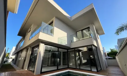 Casa em condomínio fechado com 5 quartos à venda na Rua Doutor Múcio Villar Ribeiro Dantas, Ponta Negra, Natal