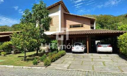 Lindíssima casa com 4 quartos em um ótimo condomínio em Itaipu, Niterói-RJ