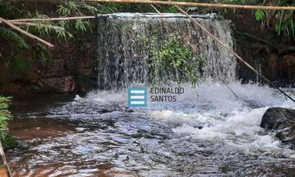 Fazenda à venda, 150000 m² por R$ 650.000,00 - Centro - Bias Fortes/MG