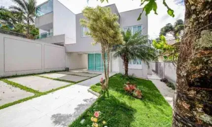 Cond. Jardim da Serra Casa de Alto padrão de 4 quartos - R$ 1.290.000,00