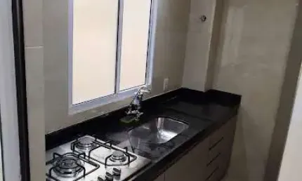Cond. jardim das mantiqueiras - apto de 2/4 com guarda roupa e cozinha planejada - r$ 189.900,00 aceita financiamento mcmv