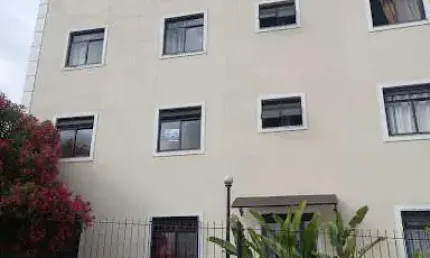 Bairro Nova Era II, apto de 2/4 com 1 vaga coberta - R$ 800,00 + taxas