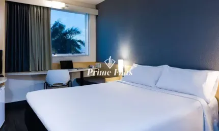 Flat disponível para venda no Íbis Vitória Aeroporto, com 18m², 1 dormitório e 1 vaga de garagem