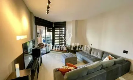 Flat disponível para venda no The Regent Flat Service, com 78m², 1 dormitório e 2 vaga