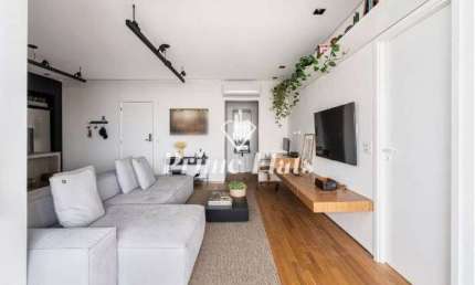 Flat disponível para locação no Condomínio VN Capote Valente com 78m², 1 dormitório e 2 vaga