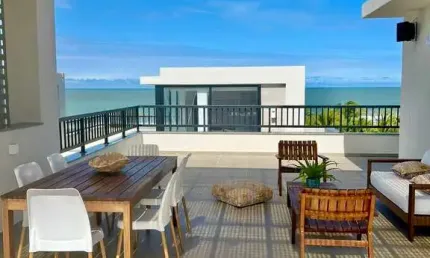 Apartamento à Venda em Itacimirim Alto Padrão Frente Mar