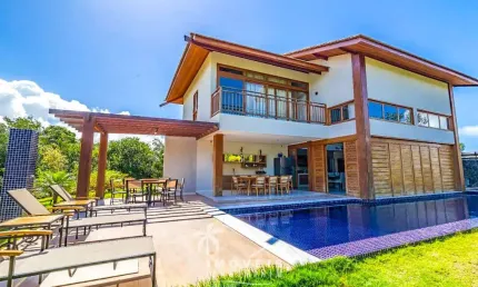 Casa à venda em Praia do Forte Alto Padrão 4 suítes