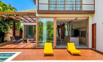 Casa à Venda 5 Suítes Condomínio Pisicinas Naturais - Praia do Forte