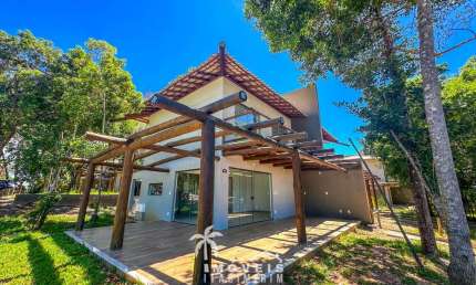 Casa à Venda 2 Suítes Duplex Praia do Forte Exclusive
